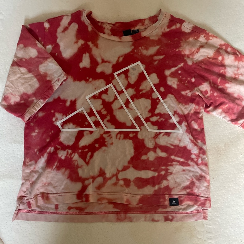 Adidas T-shirt